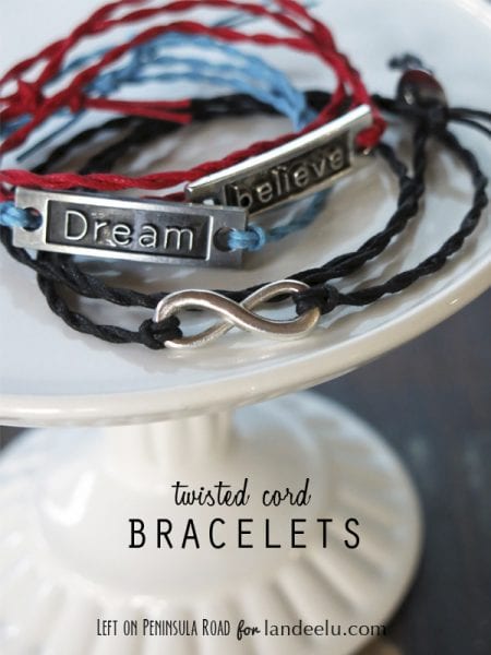 Tweens are sometimes hard to find gifts for. Rather than buy one make one with these 30 Christmas gifts to make your Tween featured on Remodelaholic.com