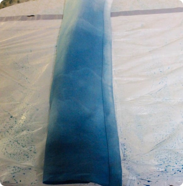 4 Tutorial For DIY Ombre Curtains By Lovely Etc Featured On @Remodelaholic