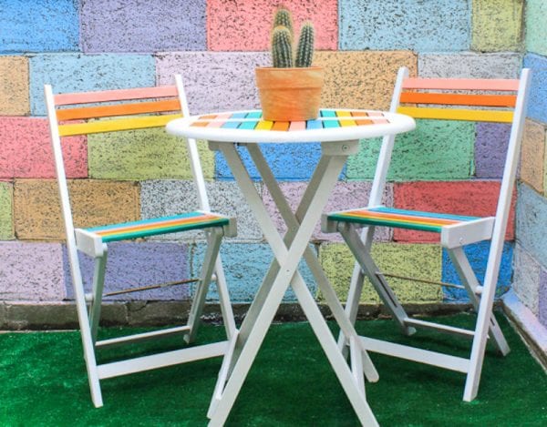 20 DIY Furniture Makeover Projects Remodelaholic Feature Image