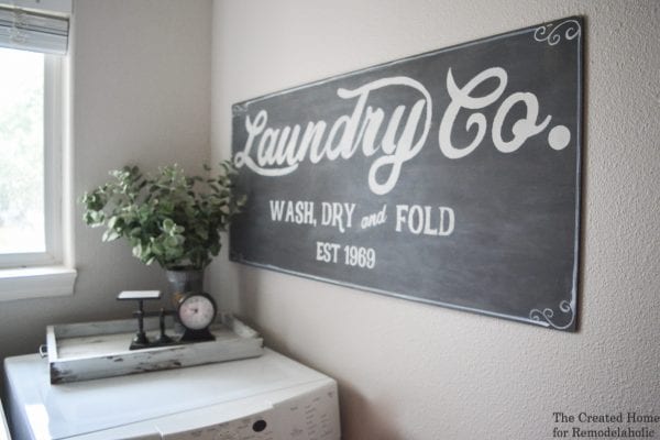 DIY Wall Decor Ideas: How to paint your own Fixer Upper Magnolia Market style laundry sign | farmhouse decor | laundry room | chalkboard | vintage