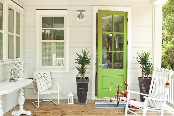 Summer Porch Inspiration: Green Front Doors | Remodelaholic