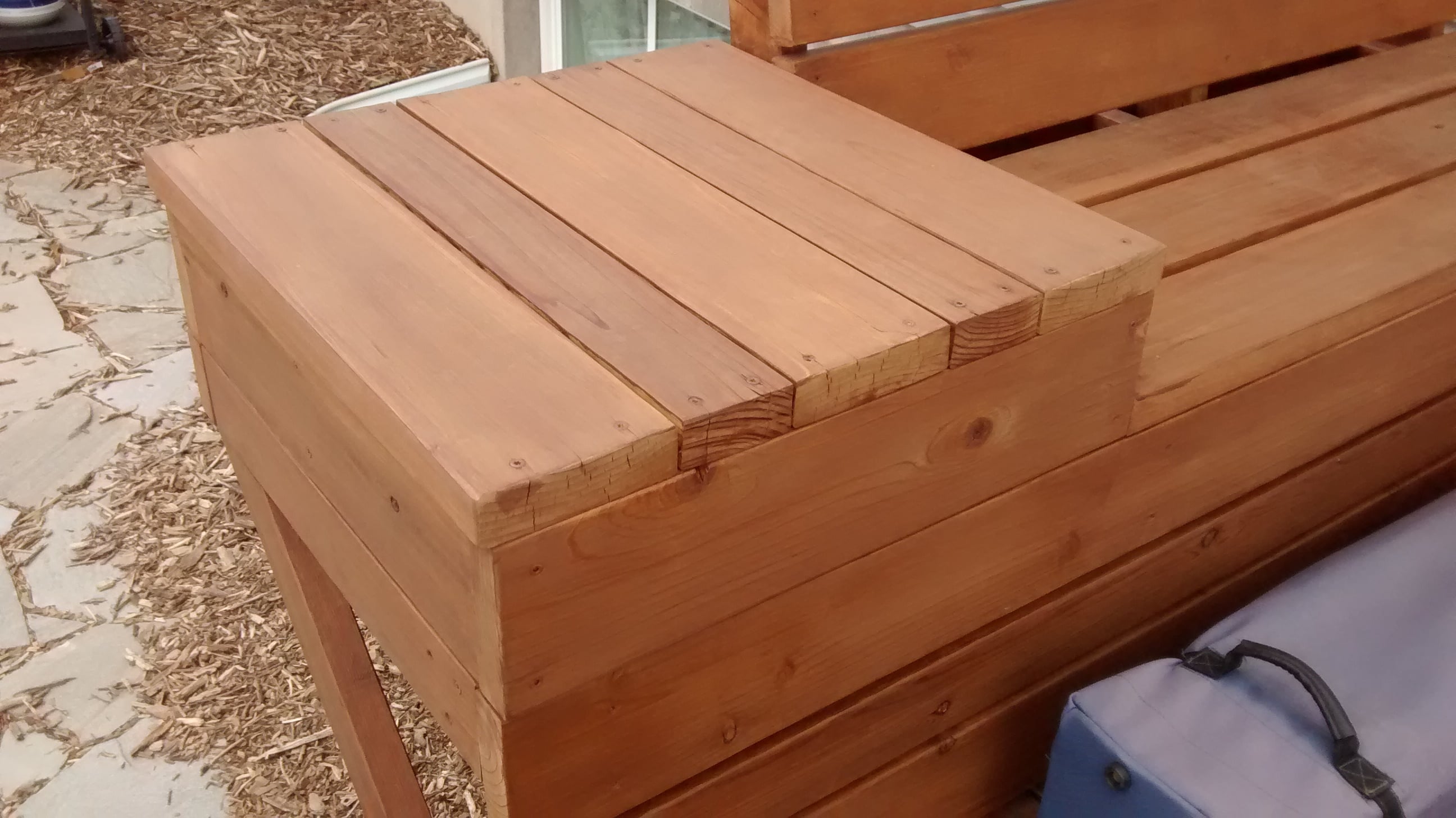How to Build Space-Saving Deck Benches for a Small Deck | Remodelaholic