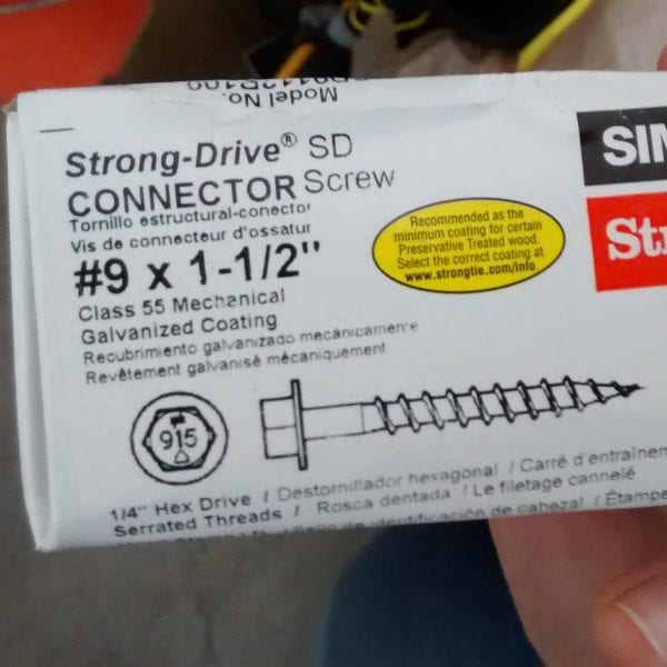 How to Build Space-Saving Deck Benches for a Small Deck | Remodelaholic