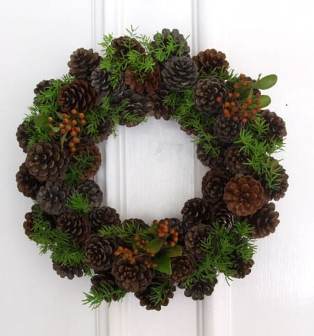 DIY Pinecone Wreath Apieceofrainbowblog 9