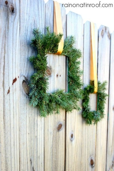 Square Paint Stick Wreaths 2
