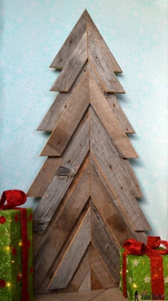 Ryobi Rustic Christmas Tree 3 572x1024