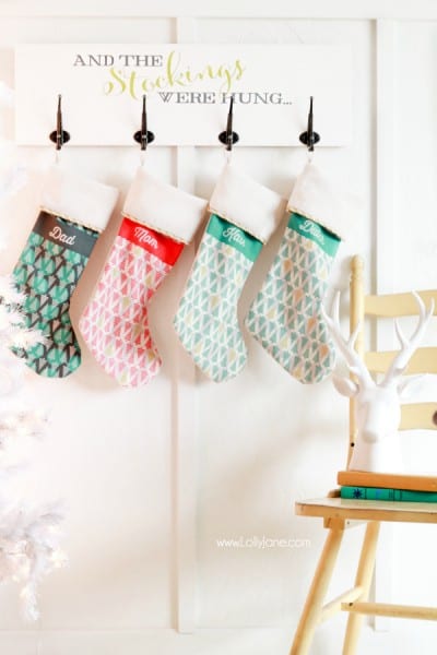 Tutorial DIY Christmas Holiday Stocking Board