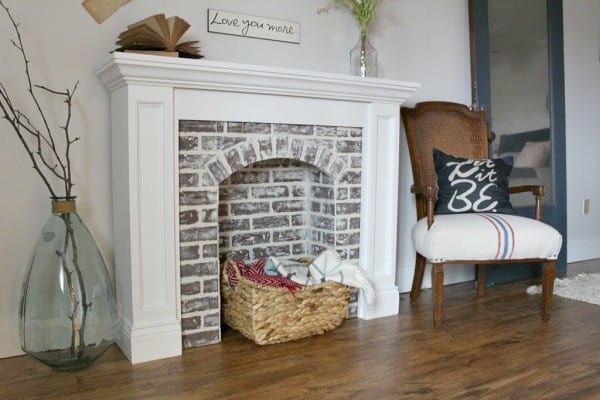 Best DIY Tutorials And Tips, Fake Brick Fireplace And Mantel Woodshop Diaries