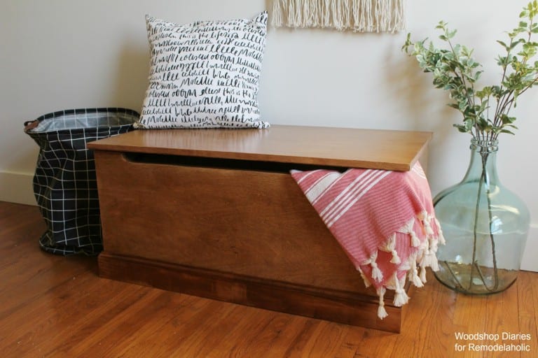 Simple DIY Wooden Storage Chest Plans + Tutorial Remodelaholic
