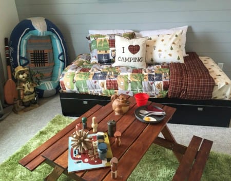 Remodelaholic Kids Camping Bedroom 1
