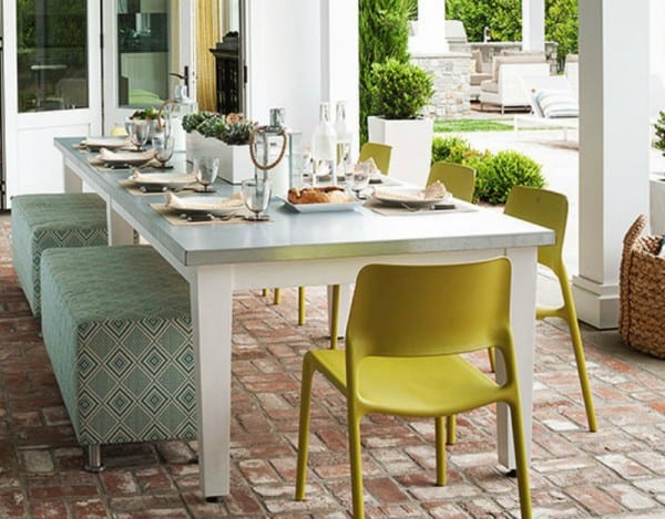Contemporary Outdoor Living Space