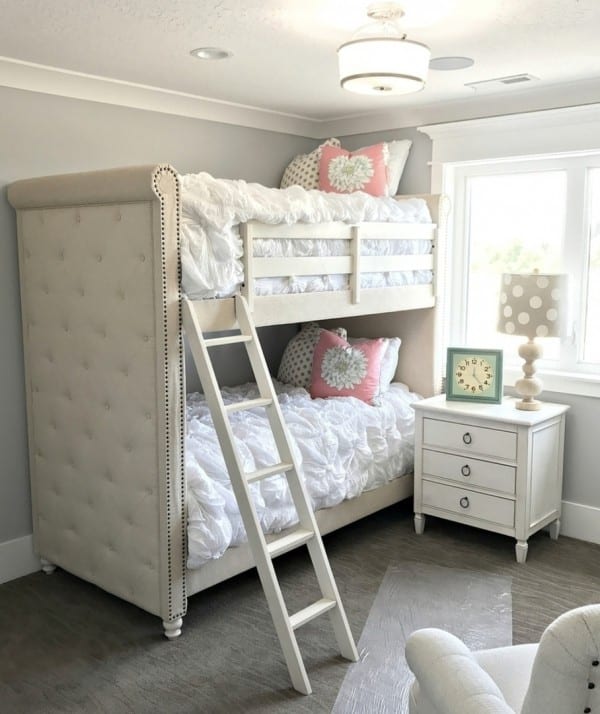Chic Upholstered Bunk Beds #remodelaholic