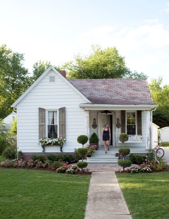 Plain to Pretty Curb Appeal Inspiration | Adding a Porch and Shutters #remodelaholic #curbappeal #virtualmakeover