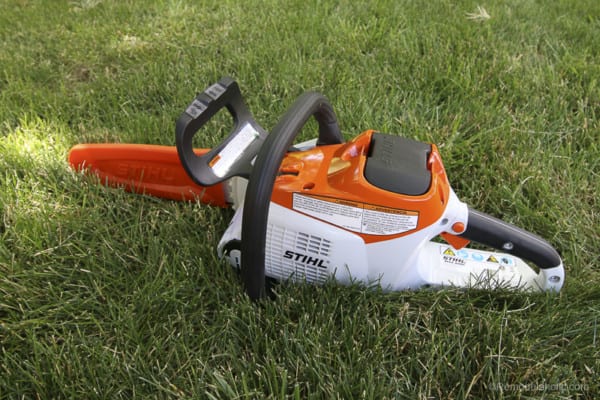 Stihl Chainsaw Safety Considerations @Remodelaholic 72