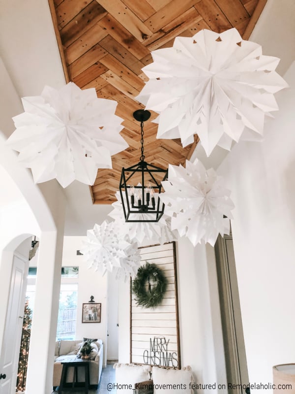 Inexpensive DIY Herringbone Wood Ceiling Using Pallets | Remodelaholic