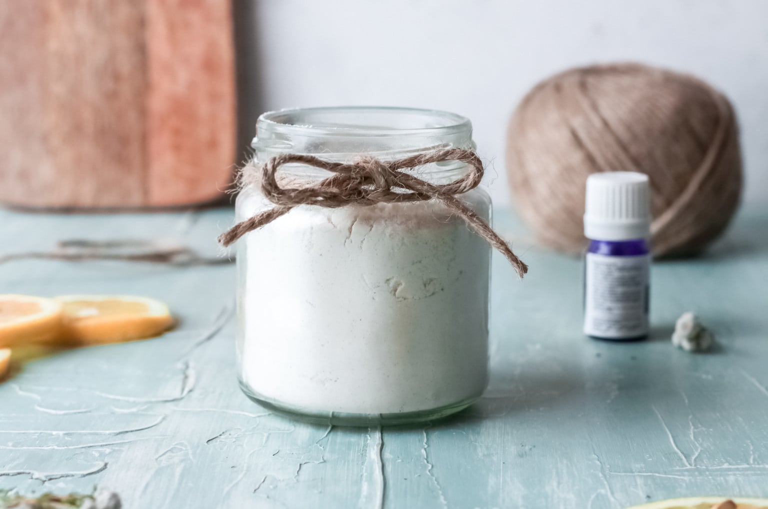 How to Make DIY Carpet Deodorizer | Remodelaholic