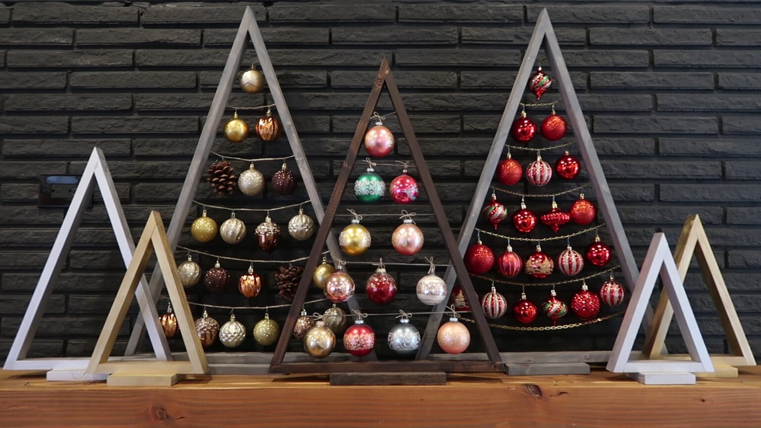 DIY Wood Triangle Tree for Easy Christmas Decor Remodelaholic