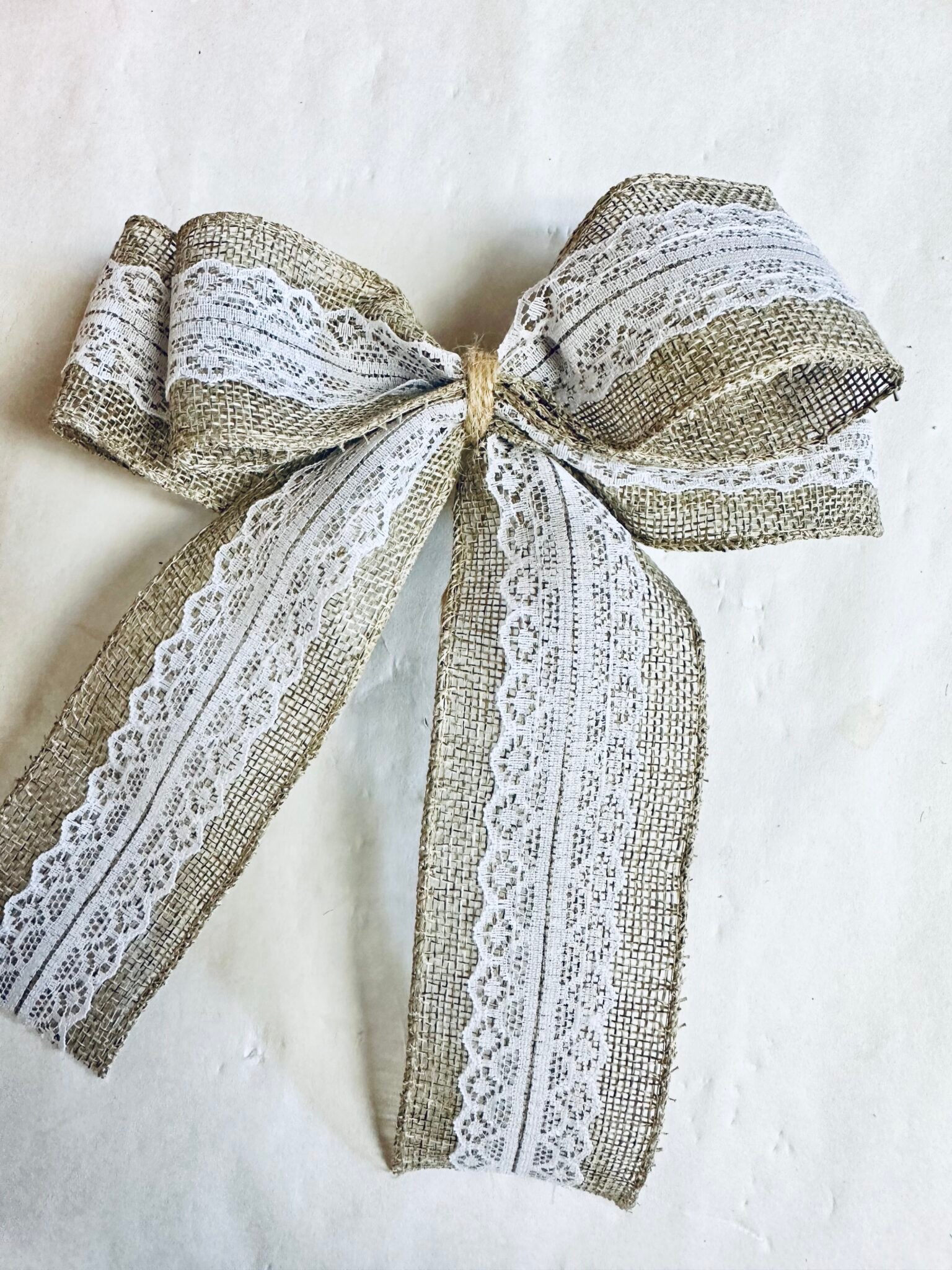 How to Make a DIY Ribbon Bow (2 easy ways) Remodelaholic