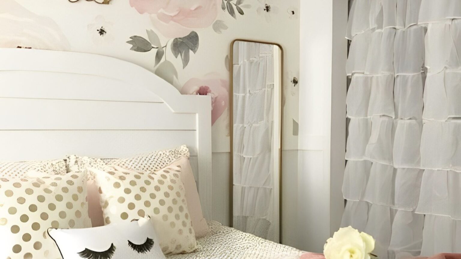 Nostalgic Home: Embracing Grandparents' Décor Trends! | Remodelaholic
