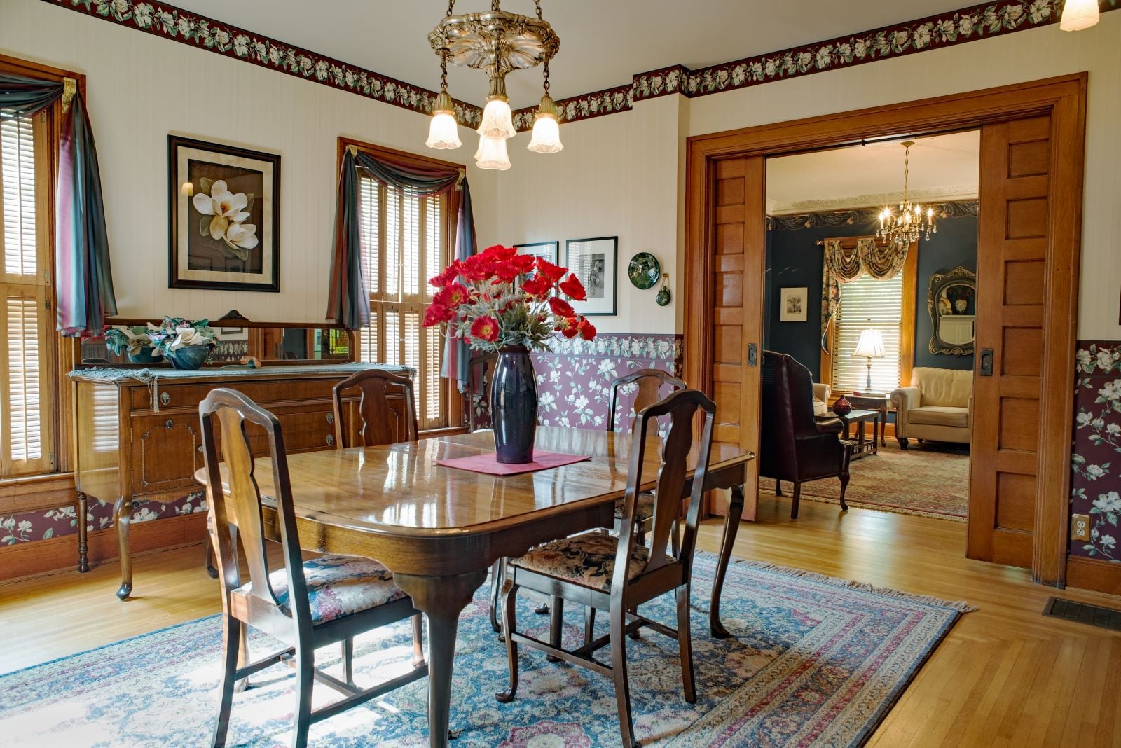 Queen Anne Table