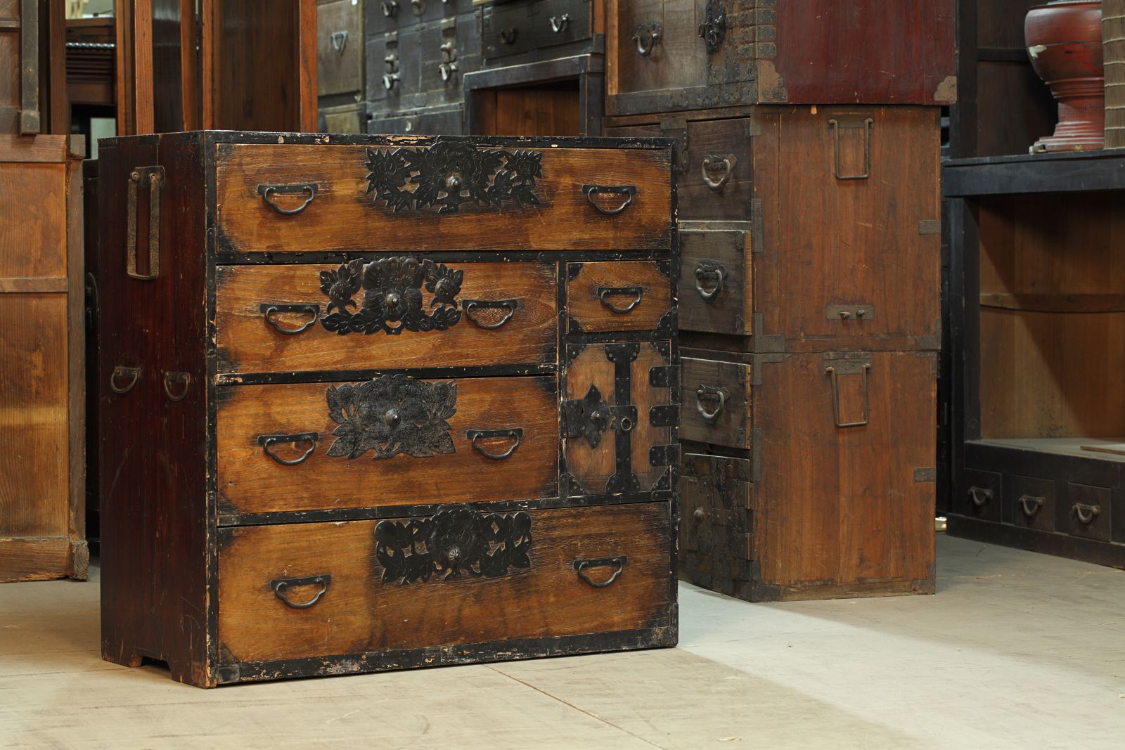 Tansu Cabinet