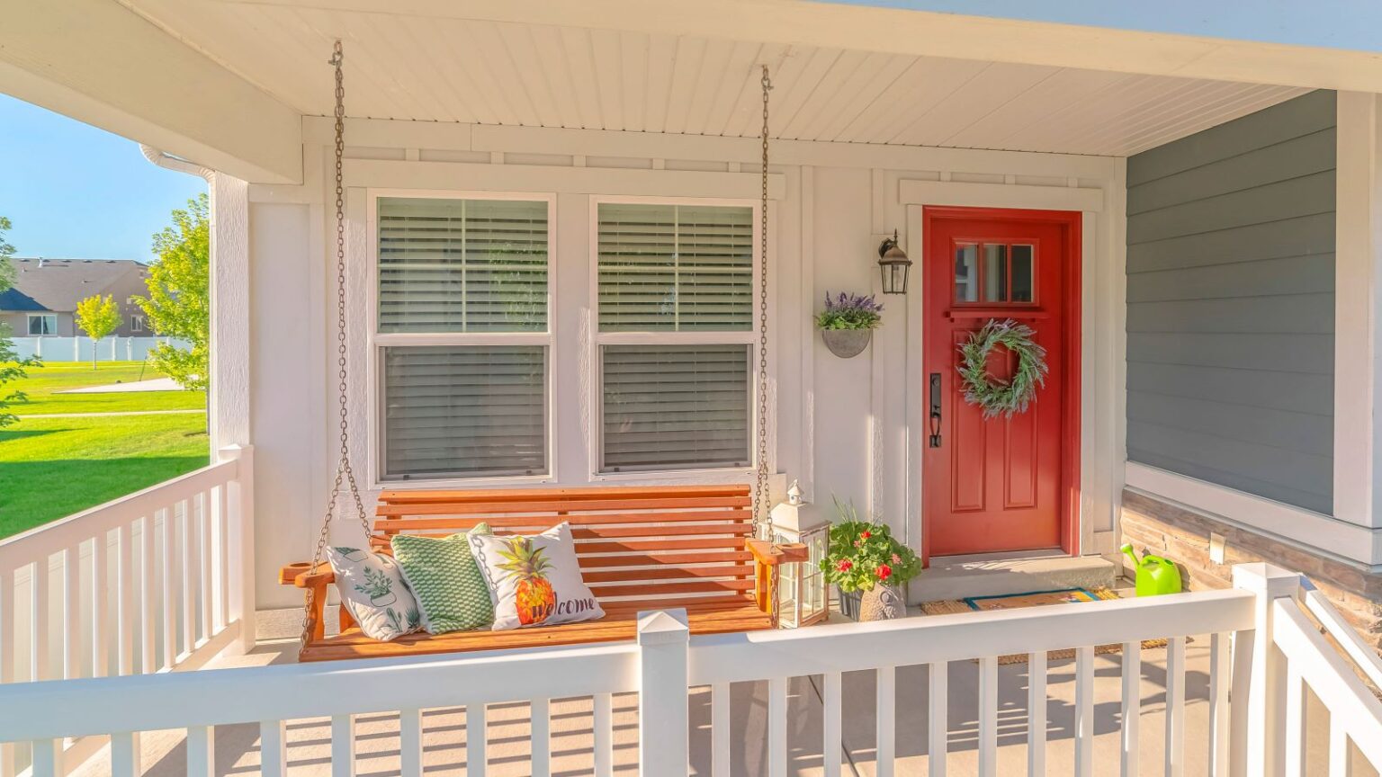 Make an Entrance: 14 Front Porch Inspirations! | Remodelaholic